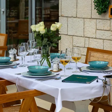 Adria Hotel