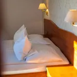 Adria Hotell