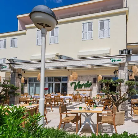 Adria Hotel