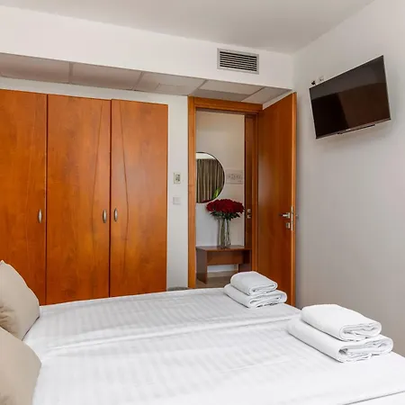 Otel Adria 3*